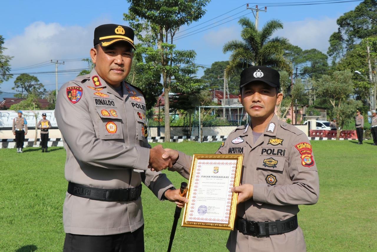 Polisi Lampung, Bripka Rico Polisi Dapat Penghargaan Dari Kapolri