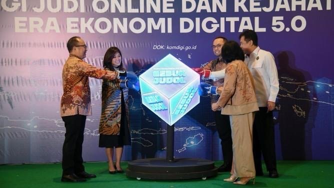 Cegah Uang Judi Online Ke Luar Nageri, Kementerian Komdigi Gandeng PPATK